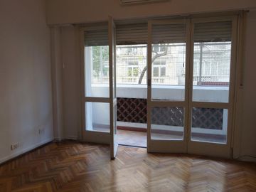 Departamento en Venta 4 ambientes con cochera - Barrancas de Belgrano