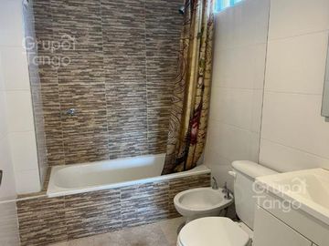 Venta Departamento 2 Ambientes en San Fernando Con Balcón Terraza Con Cochera Parrilla Apto Crédito