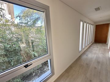 VENTA Casa en Miraflores, Funes Hills