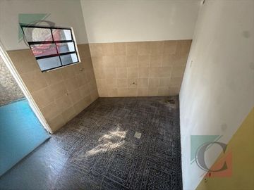Casa 5 ambientes con lote propio - ideal dos flias