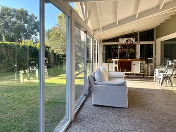 Casa en venta en barrio privado Septiembre