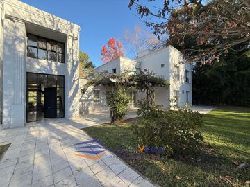 Casa en venta en Country Club Los Cardales Campana