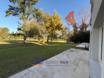 Casa en venta en Country Club Los Cardales Campana