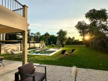 Excelente Casa en Las Praderas De Lujan A estrenar