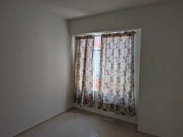 CASA EN VENTA EN FRACCIONAMIENTO LOS HÉROES.