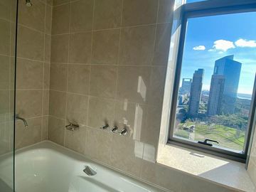 Departamento en Puerto Madero tres ambientes con excelente vista - Apto Crédito