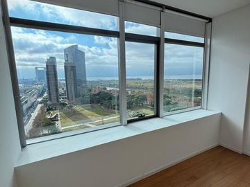 Departamento en Puerto Madero tres ambientes con excelente vista - Apto Crédito