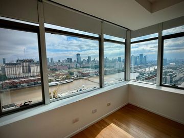 Departamento en Puerto Madero tres ambientes con excelente vista - Apto Crédito