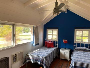 CASA EN VENTA EN LAS PRADERAS - LUJAN