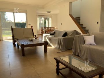 Casa en  alquiler