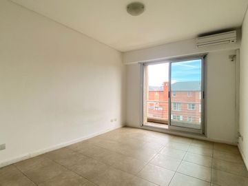 Departamento en venta en Jardines De San Isidro III, San Isidro - 2 Ambientes