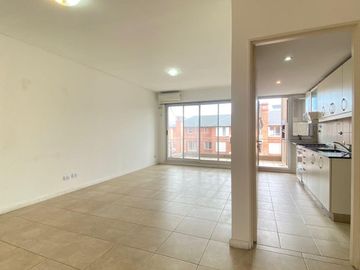 Departamento en venta en Jardines De San Isidro III, San Isidro - 2 Ambientes