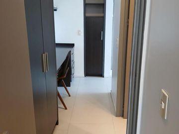 Excelente 2 ambientes muy amplio con cochera fija - Edificio Green Tower