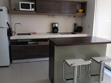 Excelente 2 ambientes muy amplio con cochera fija - Edificio Green Tower