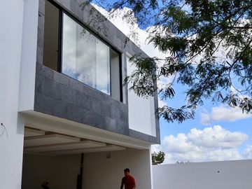 Casa en venta Privada Cortijo, zona Country Yucatan
