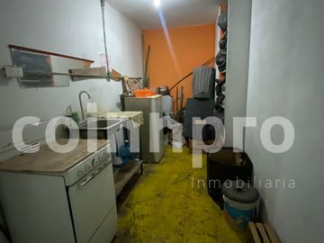 SE VENDE INMUEBLE PARA INVERSIÓN, PARA CUARTOS EN RENTA EN IZTACALCO