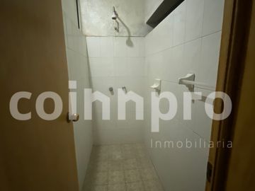 SE VENDE INMUEBLE PARA INVERSIÓN, PARA CUARTOS EN RENTA EN IZTACALCO