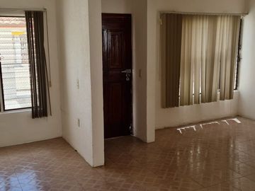 CASA EN VENTA IDEAL PARA OFICINA