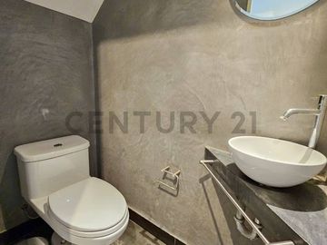 DUPLEX de 1 Dormitorio en el 6.º Piso – Excelente Ubicación en Miraflores