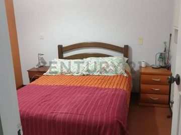 ¡Oportunidad única en La Perla, límite con San Miguel!