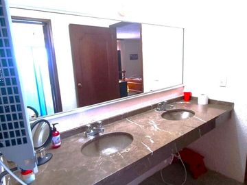 CASA EN VENTA Y O RENTA EN LOMAS 1a. SECC