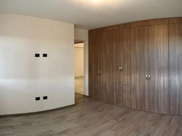 CASA EN VENTA EN FRACC. SAN ANGEL II