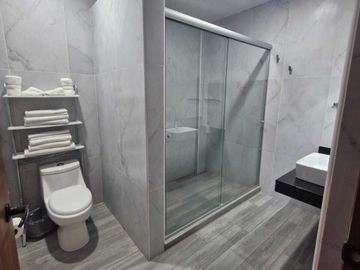EDIFICIO DE DEPARTAMENTOS EN VENTA