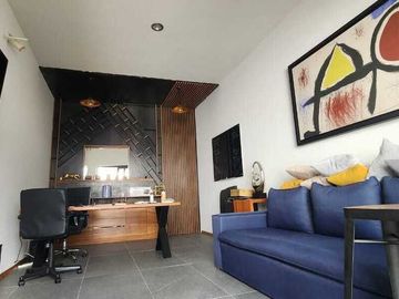 CASA EN VENTA EN BARRIO DE TEQUISQUIAPAN