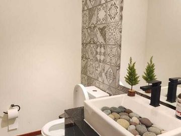 CASA EN VENTA EN BARRIO DE TEQUISQUIAPAN