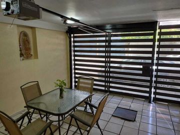 CASA EN VENTA EN FRACC. PROVIDENCIA.