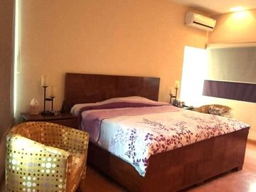 CASA EN VENTA EN LOMAS DEL TEC.