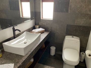 CASA EN VENTA EN PEDREGAL 2