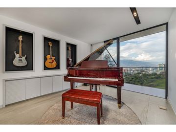 Copia de VENTA PENTHOUSE en el POBLADO con terraza, jacuzzi con vista Medelliin