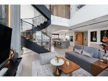 Copia de VENTA PENTHOUSE en el POBLADO con terraza, jacuzzi con vista Medelliin