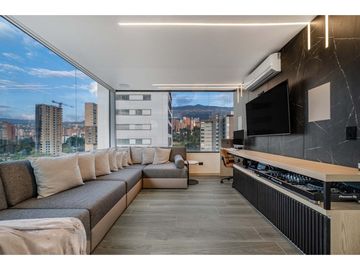Copia de VENTA PENTHOUSE en el POBLADO con terraza, jacuzzi con vista Medelliin