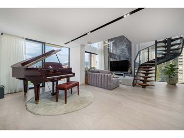Copia de VENTA PENTHOUSE en el POBLADO con terraza, jacuzzi con vista Medelliin