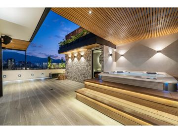 Copia de VENTA PENTHOUSE en el POBLADO con terraza, jacuzzi con vista Medelliin