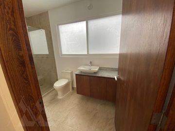 Venta de Casa  - Fraccionamiento Jardines de Delicias Cuernavaca Mor