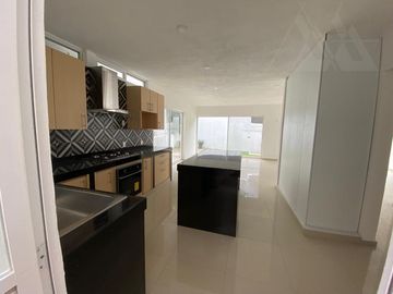 Venta de Casa  - Fraccionamiento Jardines de Delicias Cuernavaca Mor