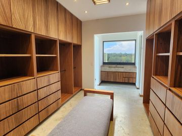 Casa en Venta en Club de Golf Altozano