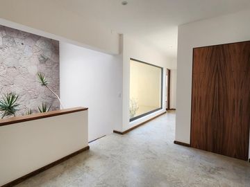 Casa en Venta en Club de Golf Altozano