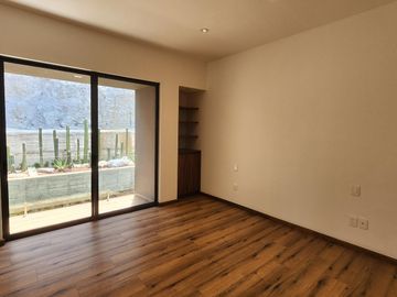 Casa en Venta en Club de Golf Altozano