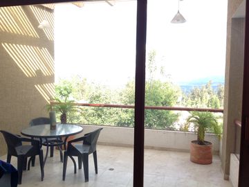 Venta Departamento de 137m2 de 3 dormitorios sector Nayón - Tanda