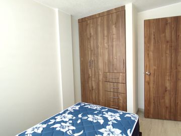 Casas en Venta, Proy. Vip 97 m², Terraza, Parqueadero, Patio, Marianitas Calderón