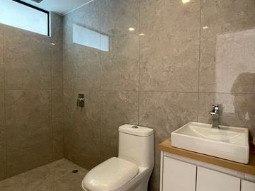 Venta Departamento a estrenar de 3 dormitorios de lujo en Urb. El Condado