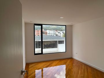 Venta Departamento a estrenar de 3 dormitorios de lujo en Urb. El Condado