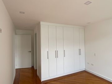Venta Departamento a estrenar de 3 dormitorios de lujo en Urb. El Condado