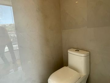 Venta Departamento a estrenar de 3 dormitorios de lujo en Urb. El Condado