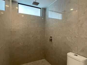 Venta Departamento a estrenar de 3 dormitorios de lujo en Urb. El Condado