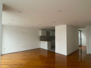 Venta Departamento a estrenar de 2 dormitorios urbanización El Condado